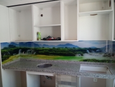 Mutfak tezgah arasý cam modelleri