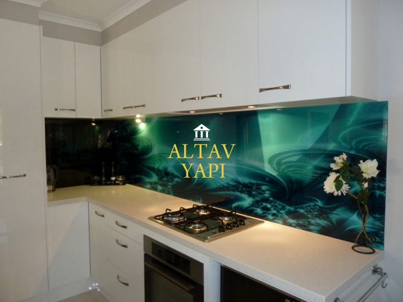 Esenyurt dekoratif cam panel mutfak tezgah arasý